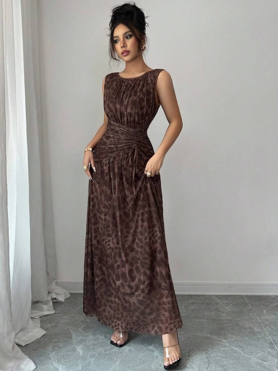 SHEIN Rafferiza  فستان طويل وناعم بلون بني داكن بنقشة تايجر