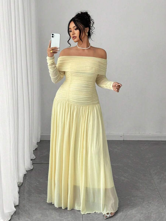 SHEIN Cravure فستان طويل بلون أصفر مميز