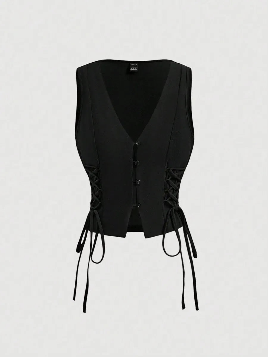 SHEIN MOD توب نسائي واسع بدون أكمام ورباط جانبي وتفاصيل حلقات معدنية بلون أسود