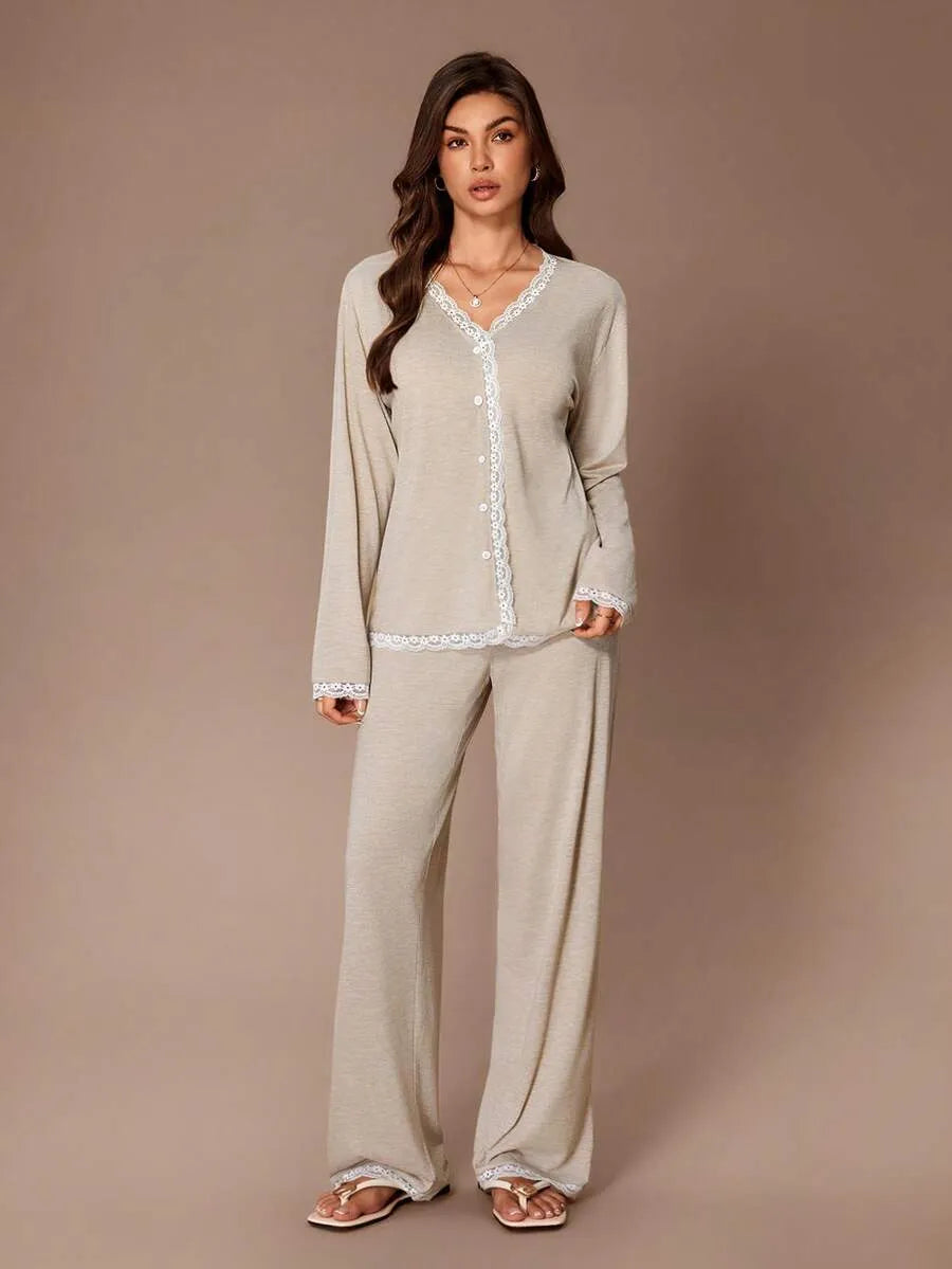 SHEIN Lazeform طقم بيجامة قطعتين كارديجان مزين بالدانتيل وبنطلون بلون كاكي