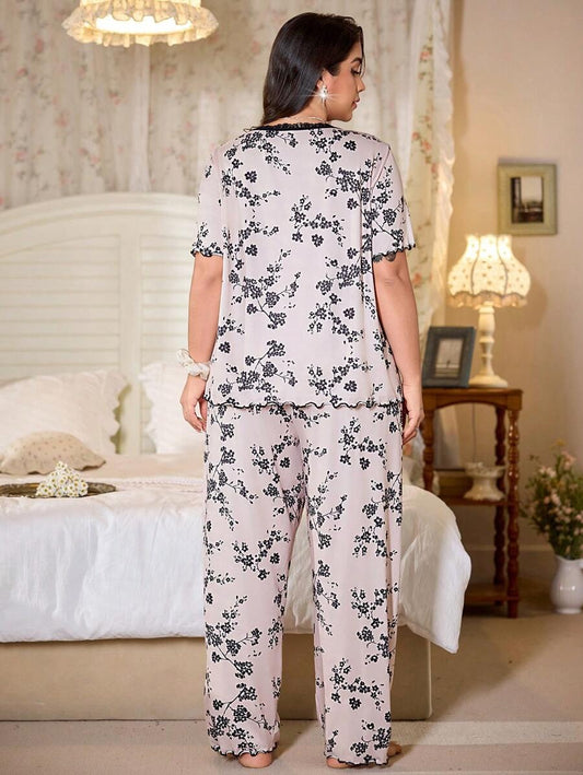 SHEIN طقم نوم بناتي مطبوع بدانتيل وورود صغيرة