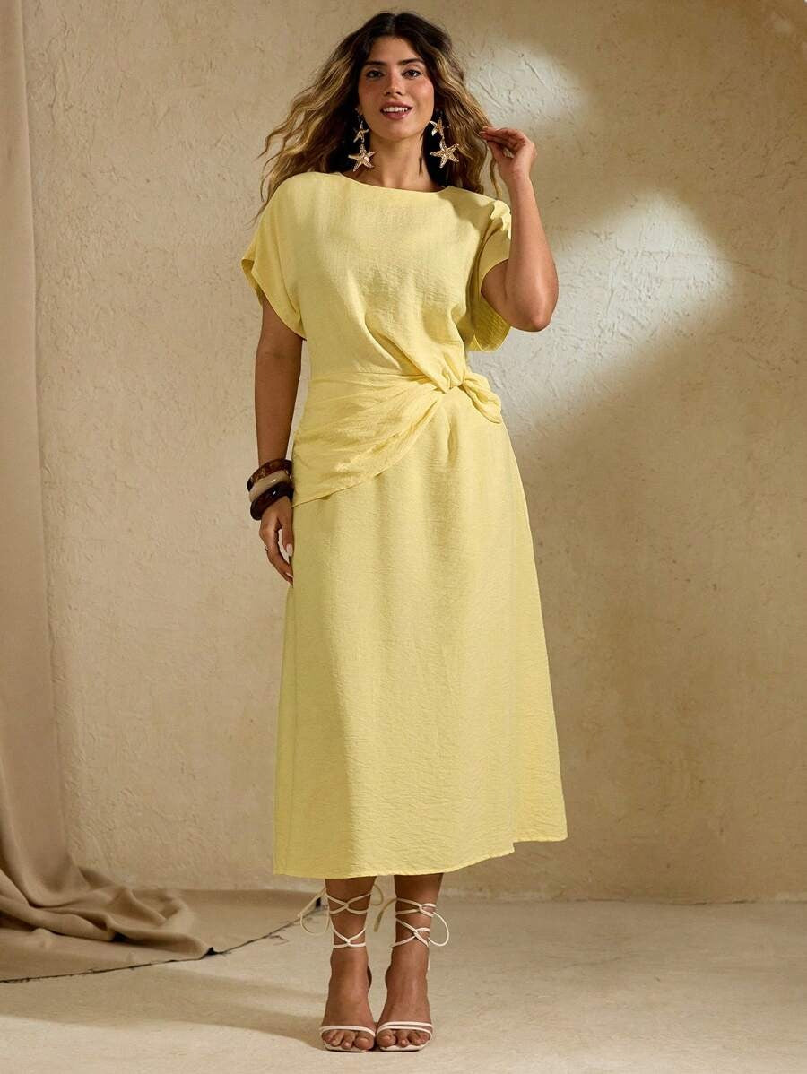 SHEIN فستان طويل بلون أصفر ناعم بربطة خصر وأكمام خفاش