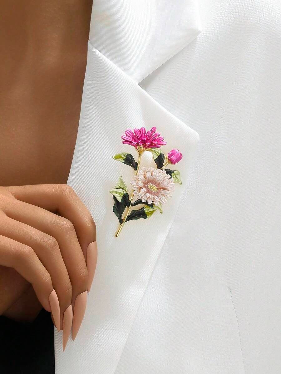SHEIN بروش أنيق بشكل زهرة البيلسان
