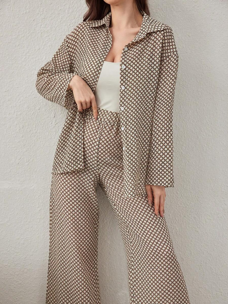 SHEIN Mulvari  طقم مكون من قميص بأكمام طويلة  مع بنطلون بلون كاكي