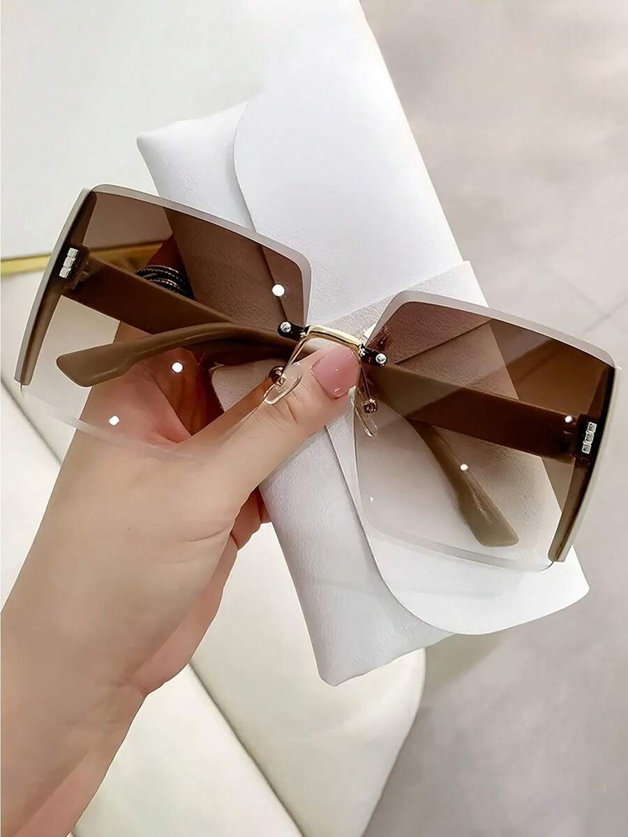 SHEIN نظارات نسائية كبيرة موديل ترندي