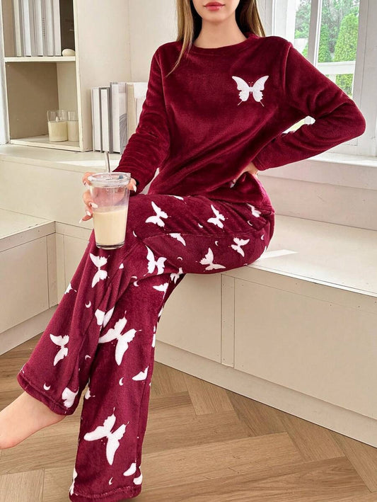 SHEIN طقم بيجامة فلانيل بطبعة فراشات