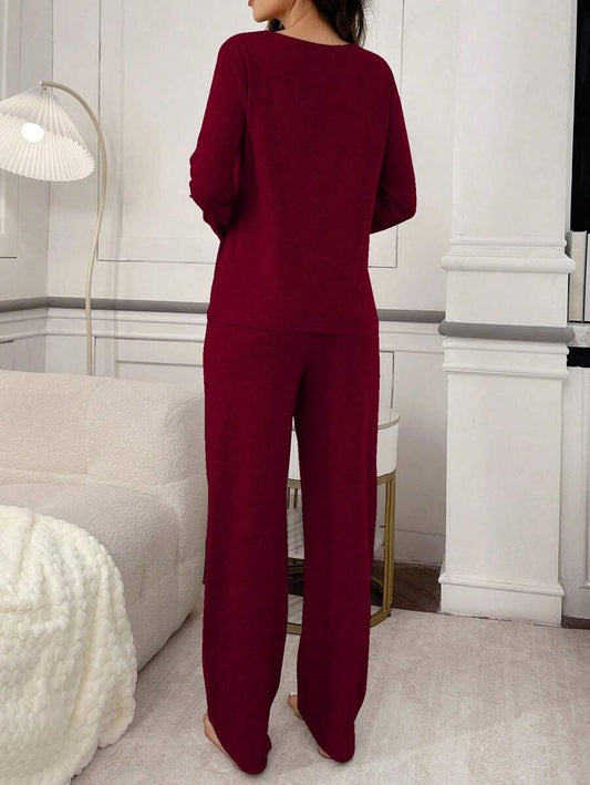 SHEIN Doze Lane طقم بيجامة حمراء من قطعتين