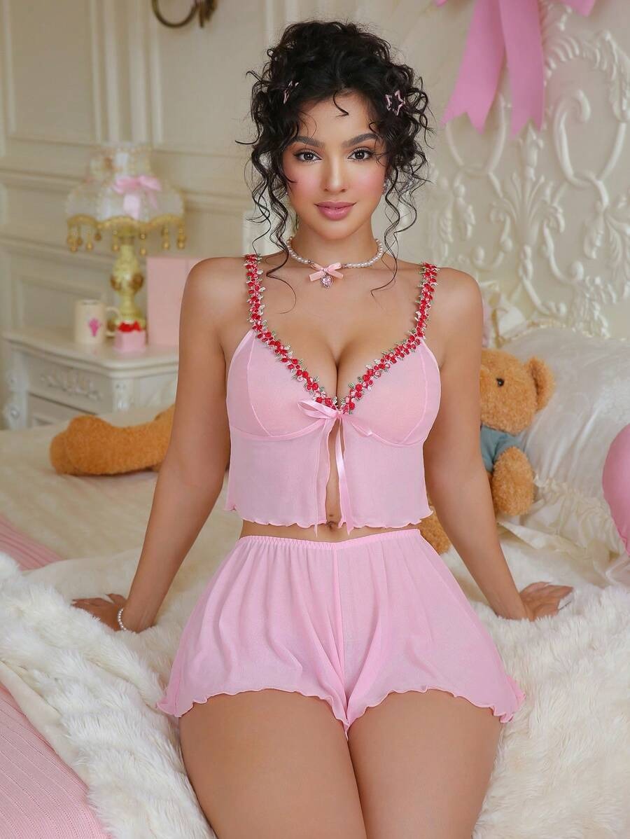 SHEIN PetitDoll طقم ملابس داخلية وردي قطعتين مطرز بزهور