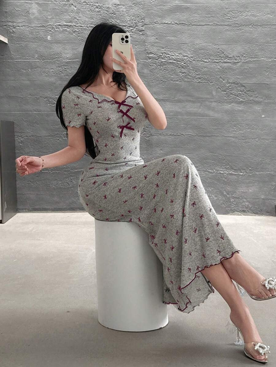 SHEIN Feyla فستان طويل مطبوع بطبعة فيونكة بقصة كاجوال