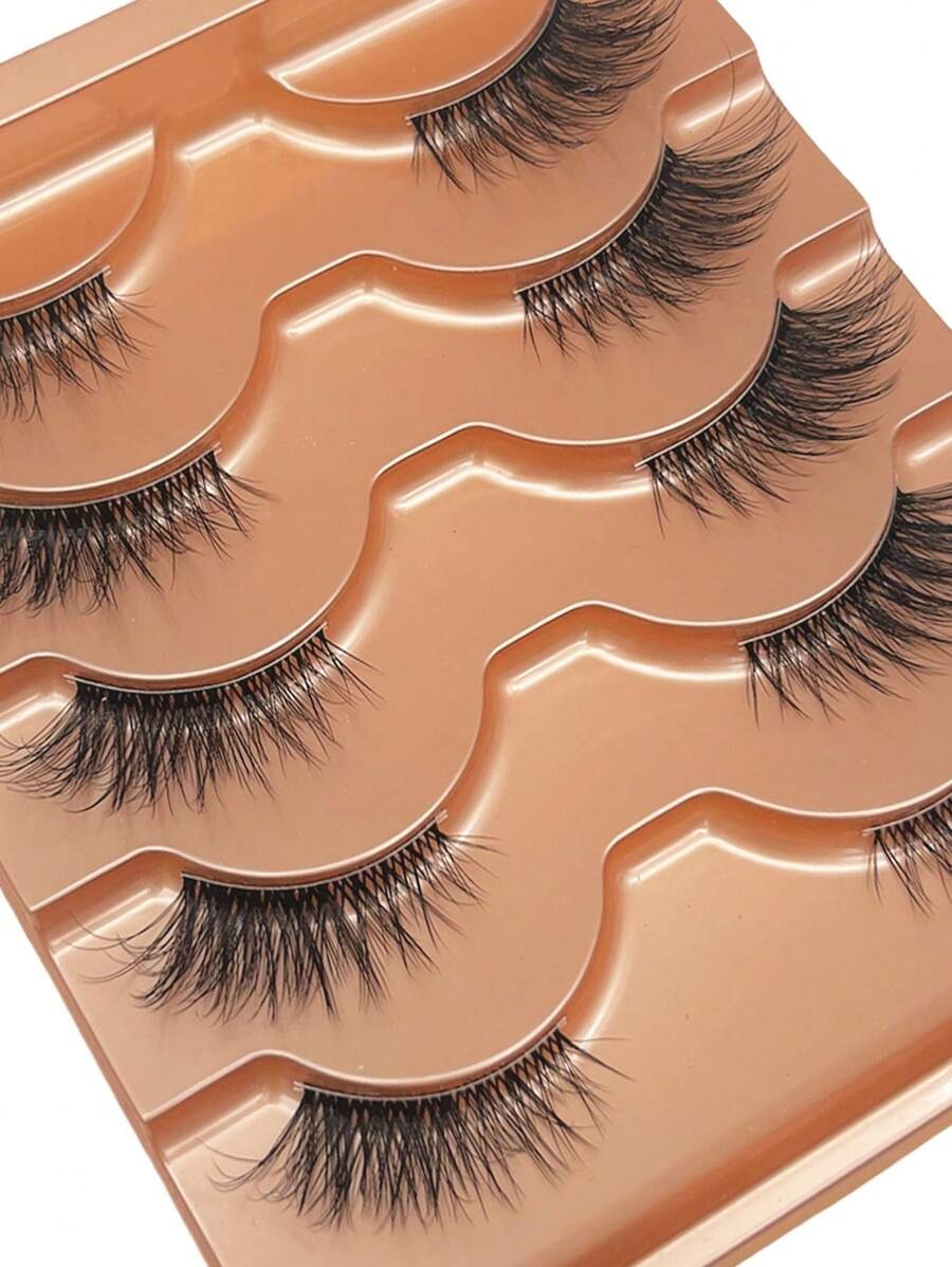 SHEIN طقم 5 أزواج من الرموش نصفية الطول
