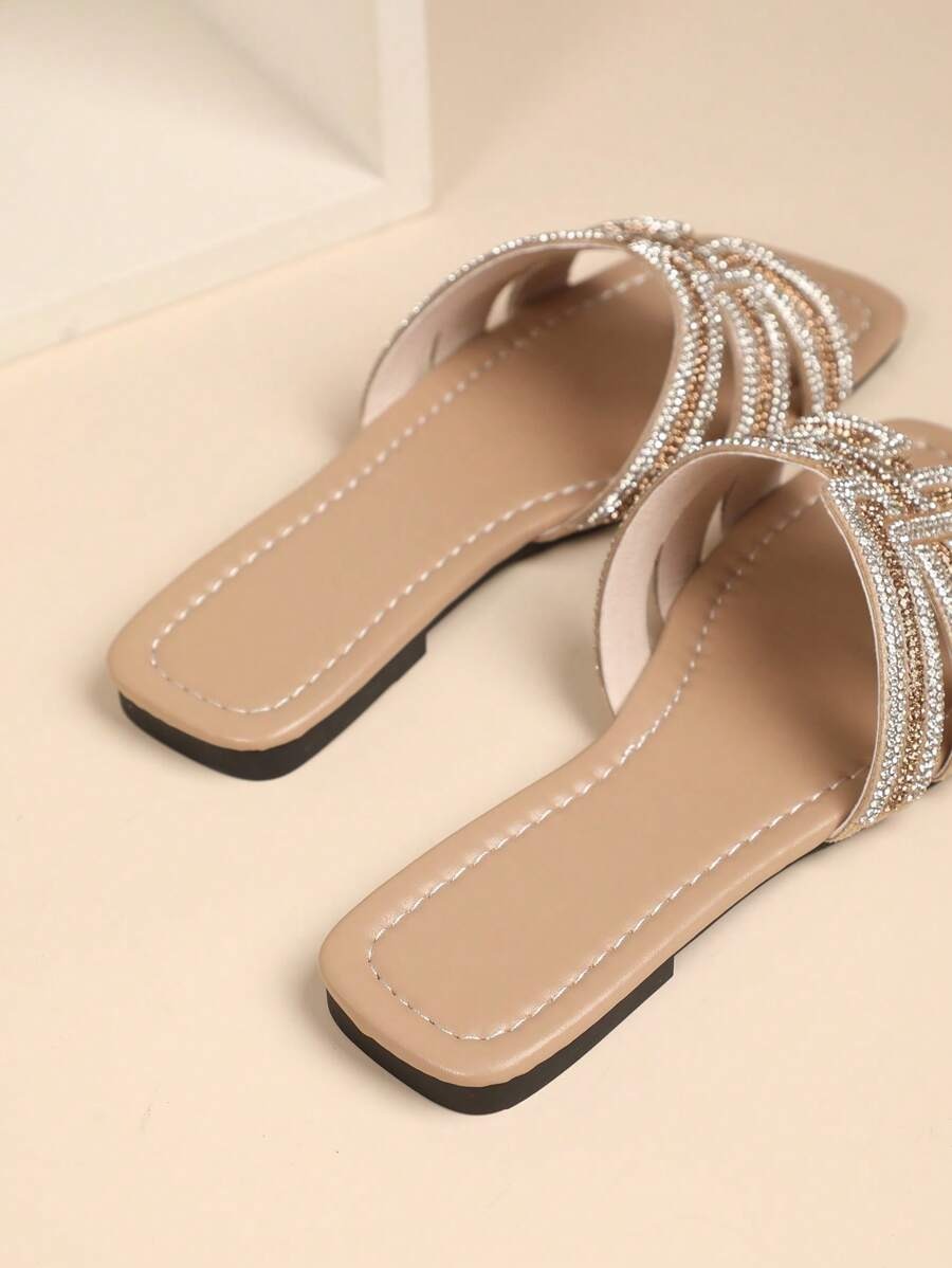 SHEIN صندل نسائي مسطح ب9