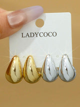 SHEIN LADYCOCO  زوجين أقراط بتصميم قطرة ماء متدلية بلون ذهبي وفضي