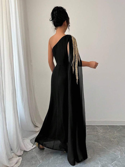 SHEIN Rafferiza فستان أسود حرير بشبك وتطريز ذهبي