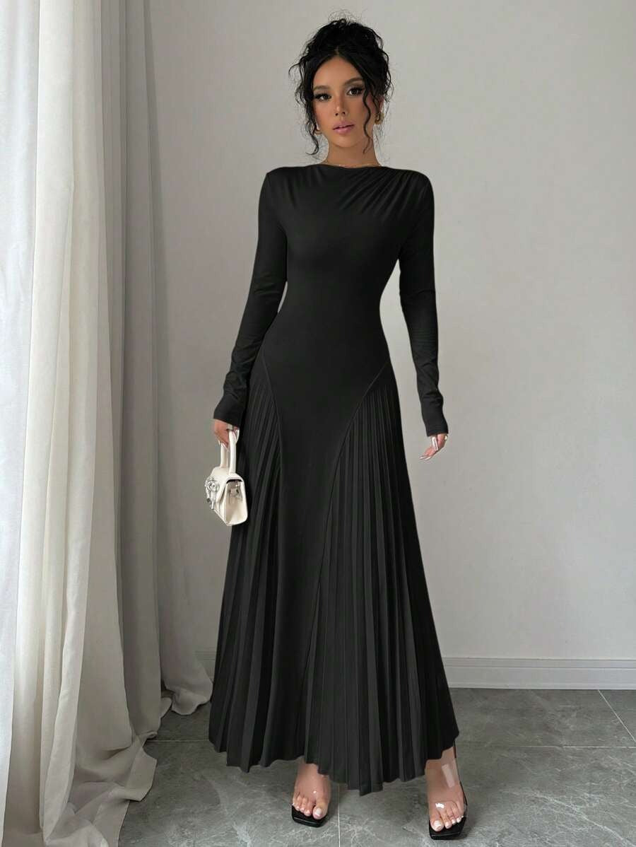 SHEIN Rafferiza فستان أسود ماكسي بخصر مطوي وأكمام طويلة