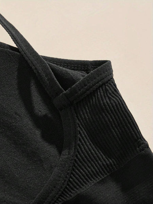 SHEIN مجموعة من 4 قطع توب أساسي بألوان مختلفة
