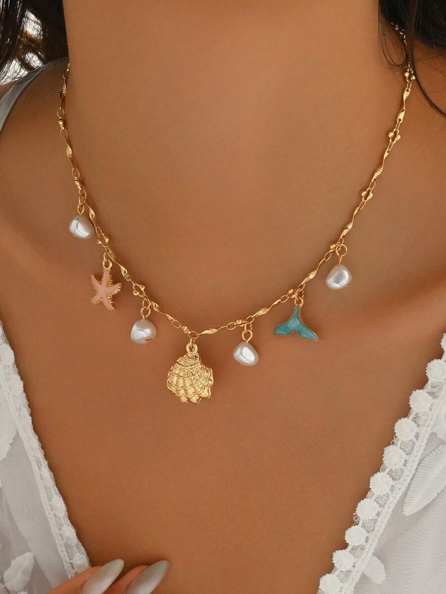 SHEIN  قلادة ناعمة  بأشكال نجم البحر و الصدف