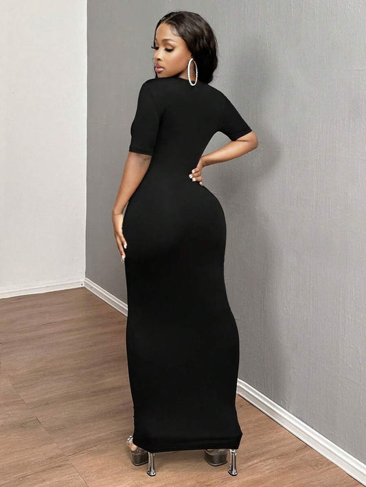 SHEIN SXY فستان أسود ضيق بأكمام قصيرة