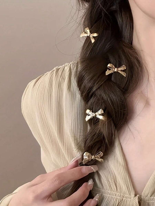 SHEIN مشابك شعر معدنية بشكل فيونكة