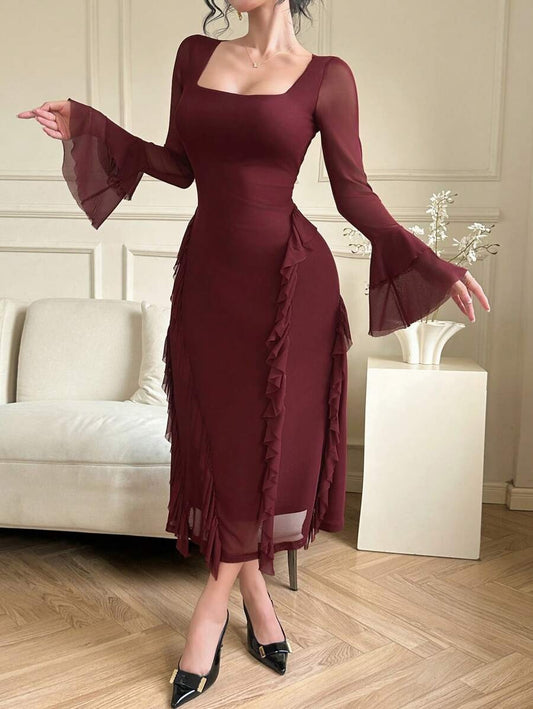 SHEIN Dazy فستان عنابي بقصة ضيقة