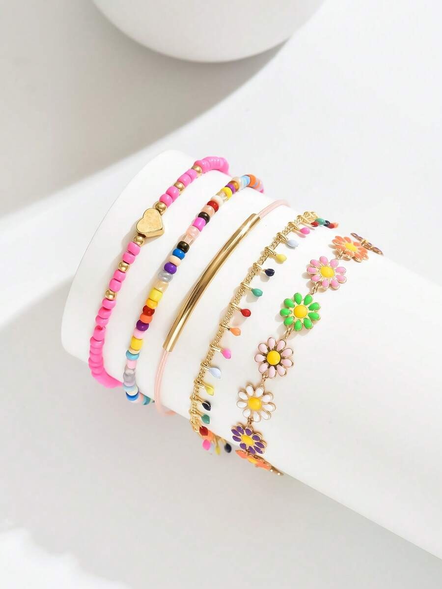 SHEIN طقم 5 أساور زهور الأقحوان خرز وزيتية