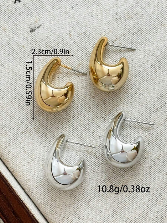 SHEIN زوجين أقراط بتصميم قطرة ماء متدلية بلون ذهبي وفضي