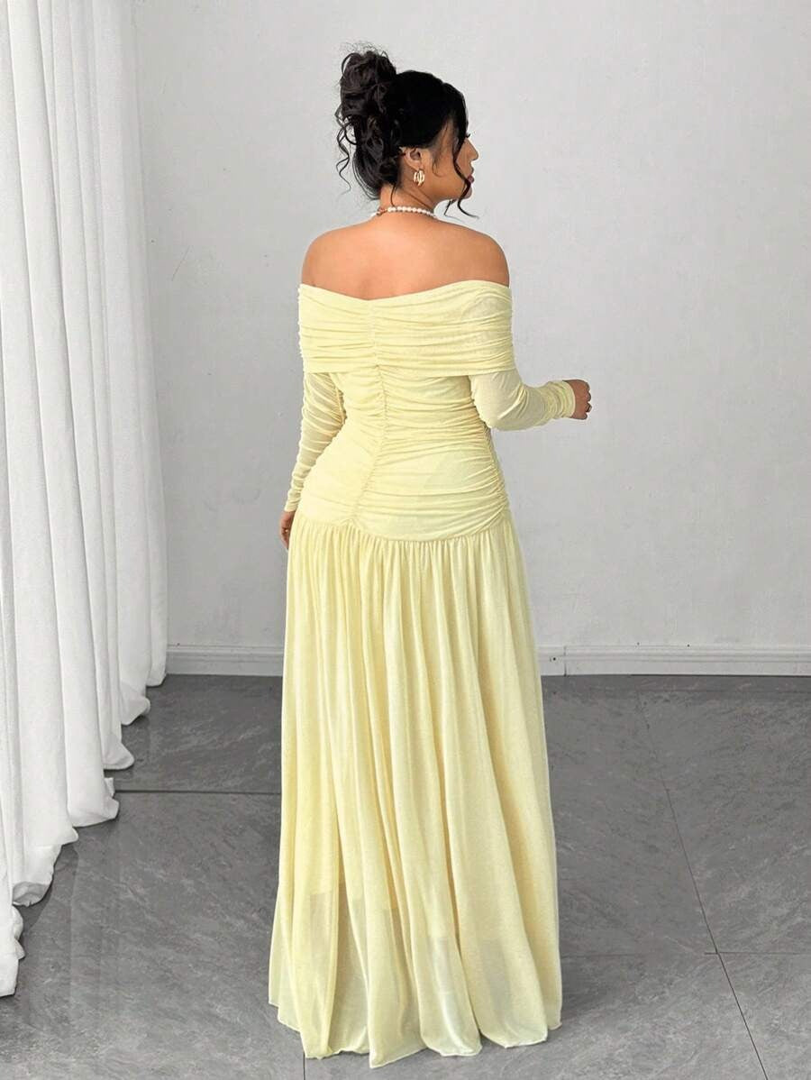 SHEIN Cravure فستان طويل بلون أصفر مميز