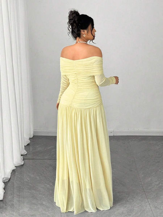 SHEIN Cravure فستان طويل بلون أصفر مميز