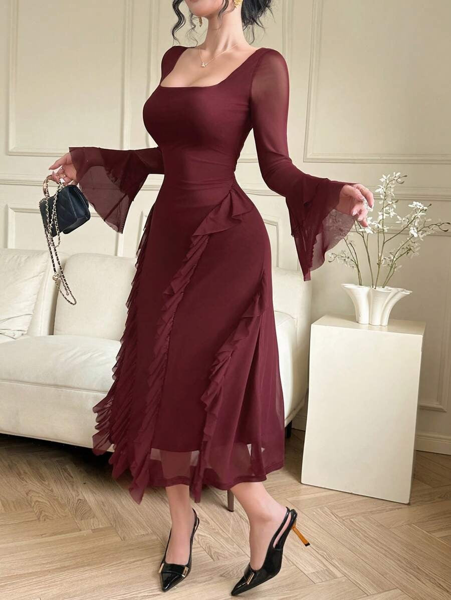 SHEIN Dazy فستان عنابي بقصة ضيقة