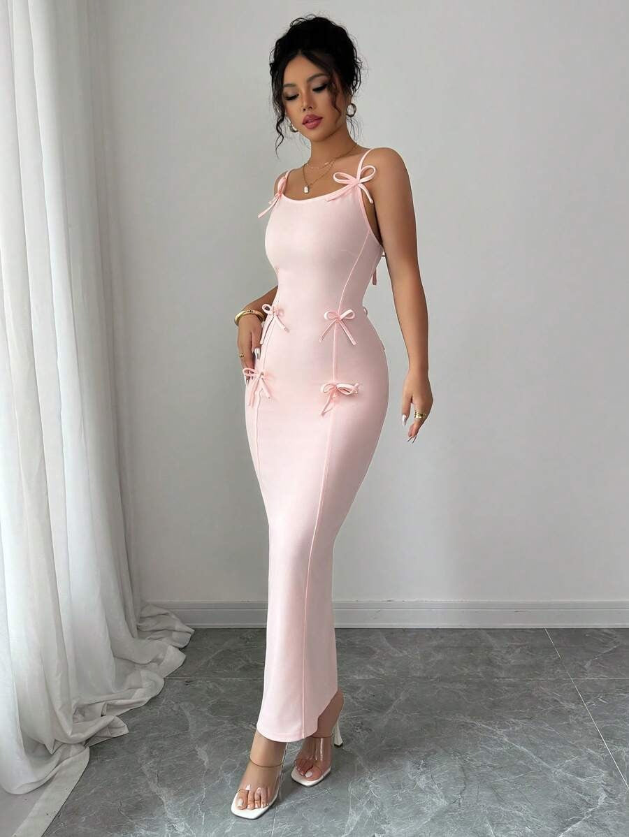 SHEIN Elenzga  فستان ناعم بلون وردي هادي و شكل الفيونكة
