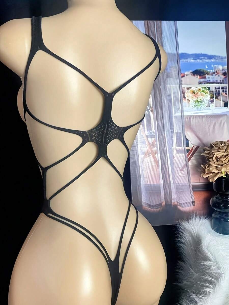 SHEIN جمبسوت لانجري أسود قصير