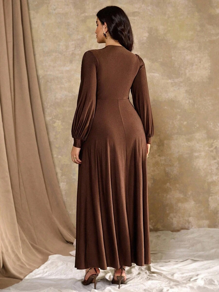 SHEIN Roveilla فستان بني ناعم بقصة فرنسية