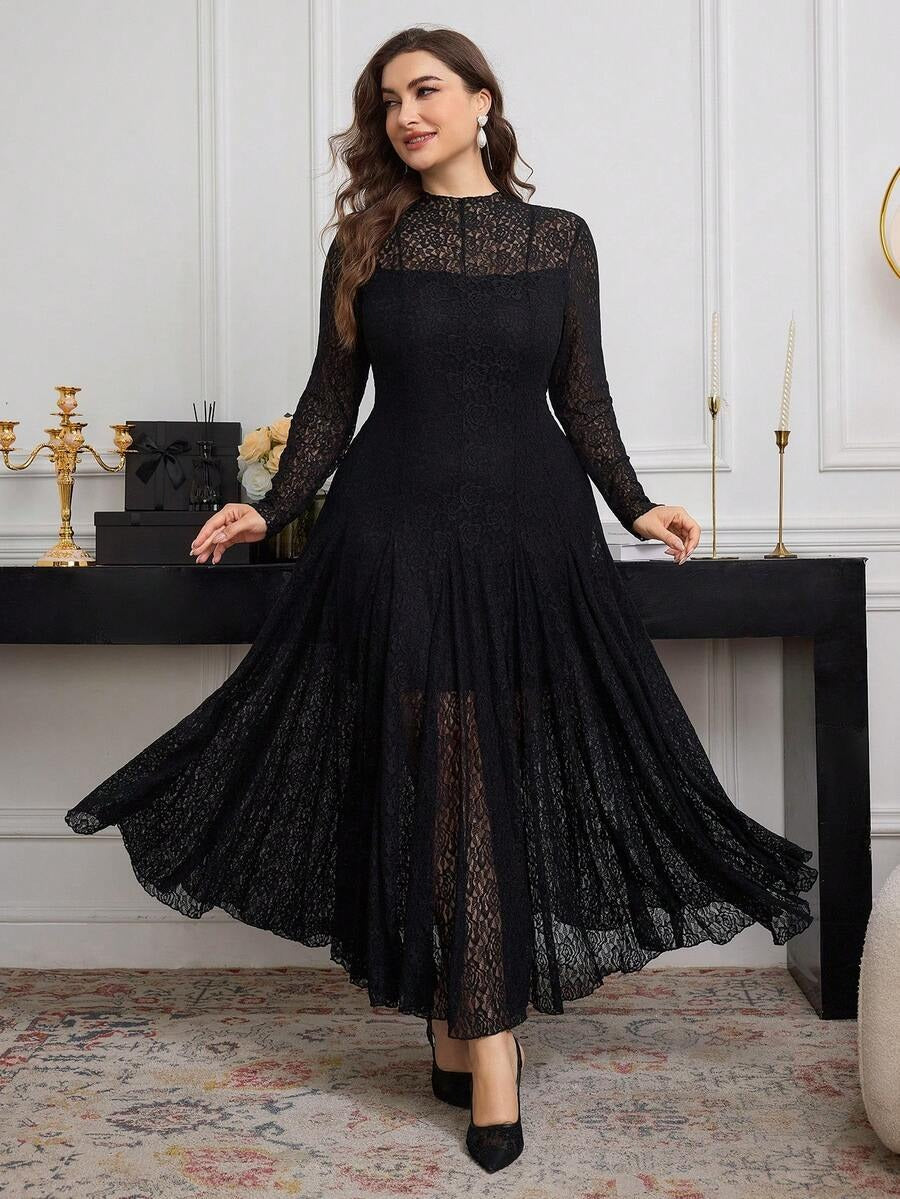 SHEIN Modelyn فستان طويل دانتيل أنيق بلون أسود