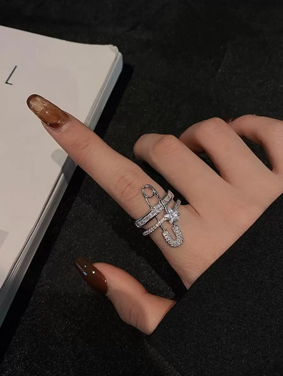 SHEIN  خاتم أنيق من الفولاذ المرصع بالزركونيا