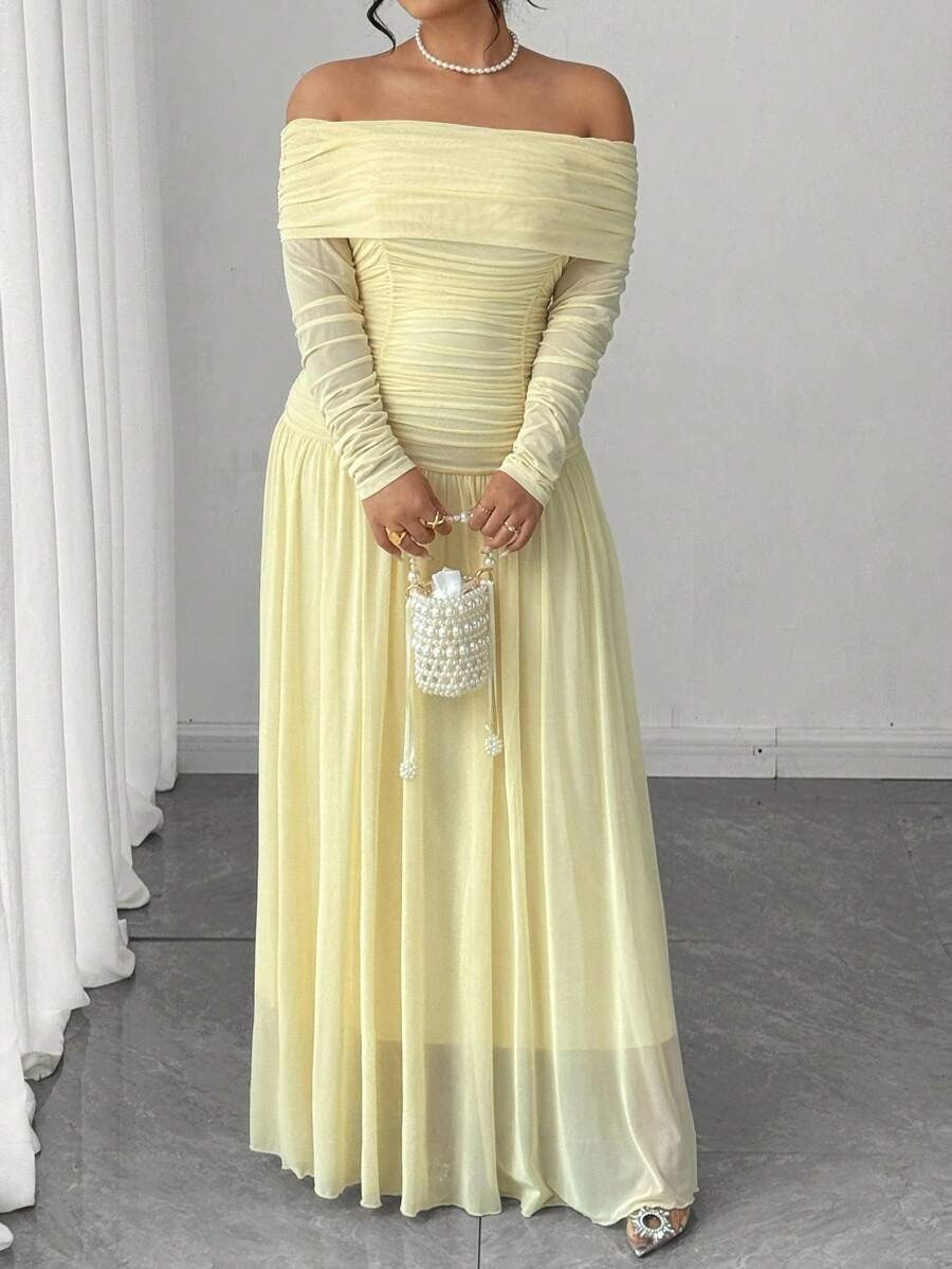 SHEIN Cravure فستان طويل بلون أصفر مميز