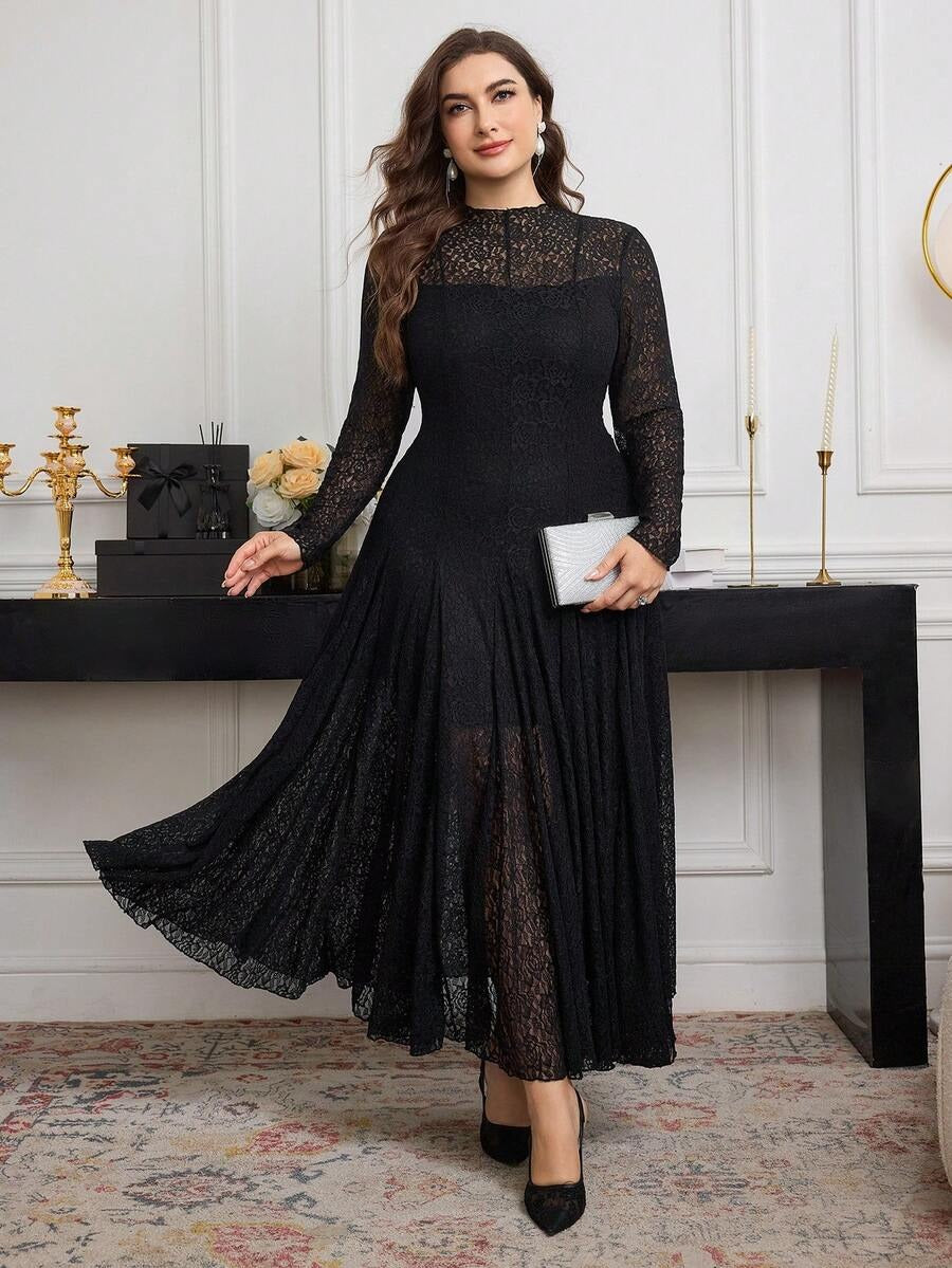 SHEIN Modelyn فستان طويل دانتيل أنيق بلون أسود