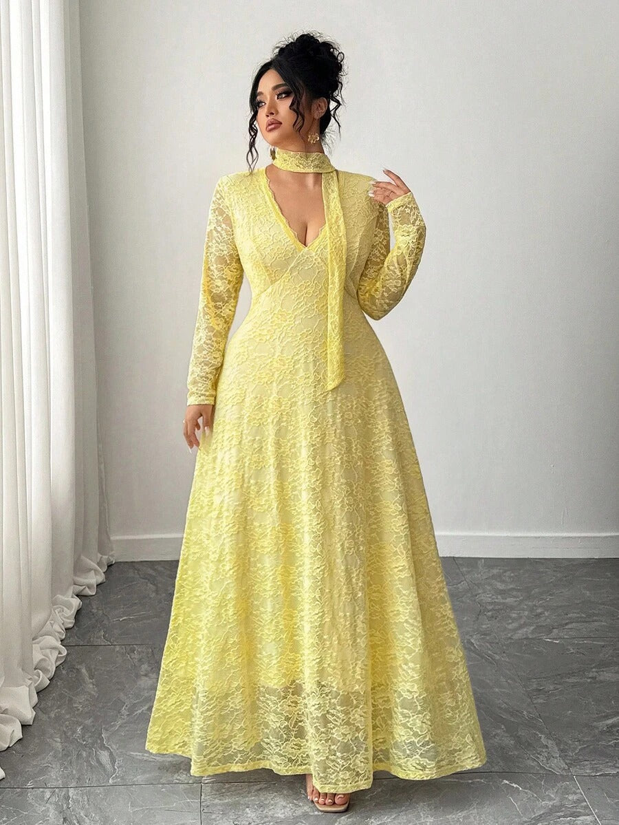 SHEIN Elenzga فستان طويل بلون أصفر للمقاسات الكبيرة