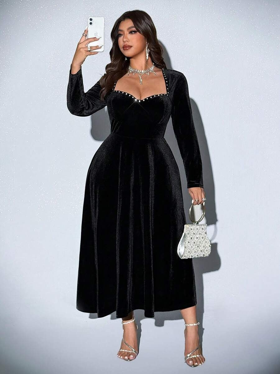 SHEIN Viva Relle فستان أنيق مزين باللؤلؤ المخملي بلون أسود