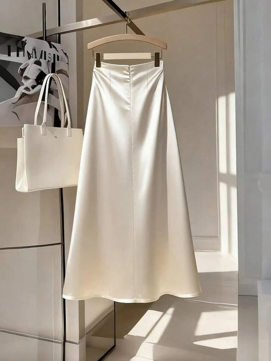 SHEIN تنورة ساتان أنيقة جانبي وشق جانبي