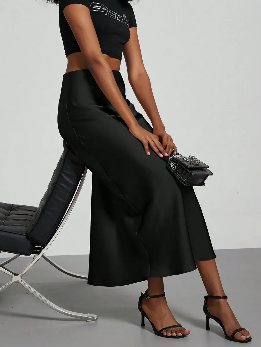 SHEIN Se-Helo Fashion تنورة ماكسي نسائية من الساتان الناعم من