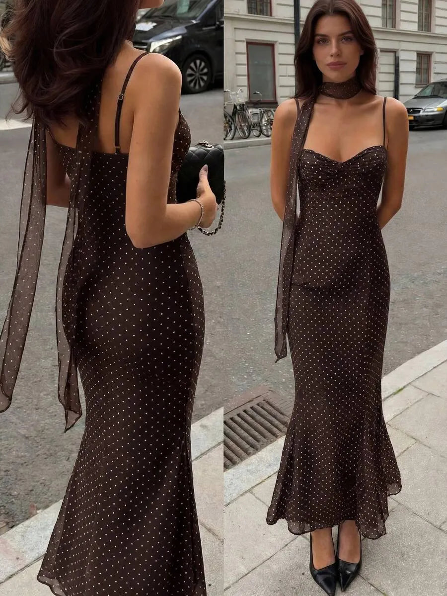 SHEIN Firerie فستان نسائي بني جديد بنقاط بولكا مع تصميم ذيل سمكة وحمالات سباغيتي