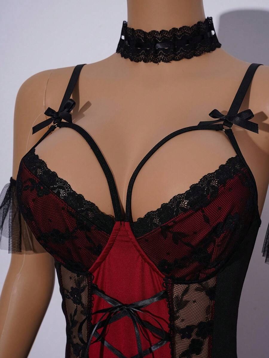SHEIN  طقم 4 قطع لزي نسائي بنقشة دانتيل وفيونكة بلون أسود