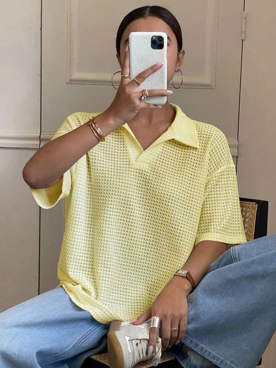 SHEIN تيشيرت نسائي شبكي بياقة بولو أصفر فاتح
