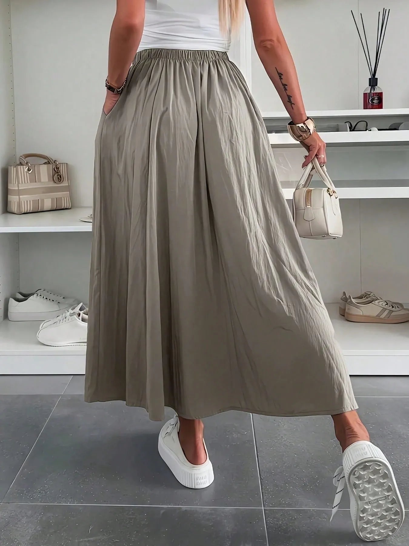 SHEIN تنورة طويلة كاجوال بخصر مرتفع مطاطي وجيوب عملية