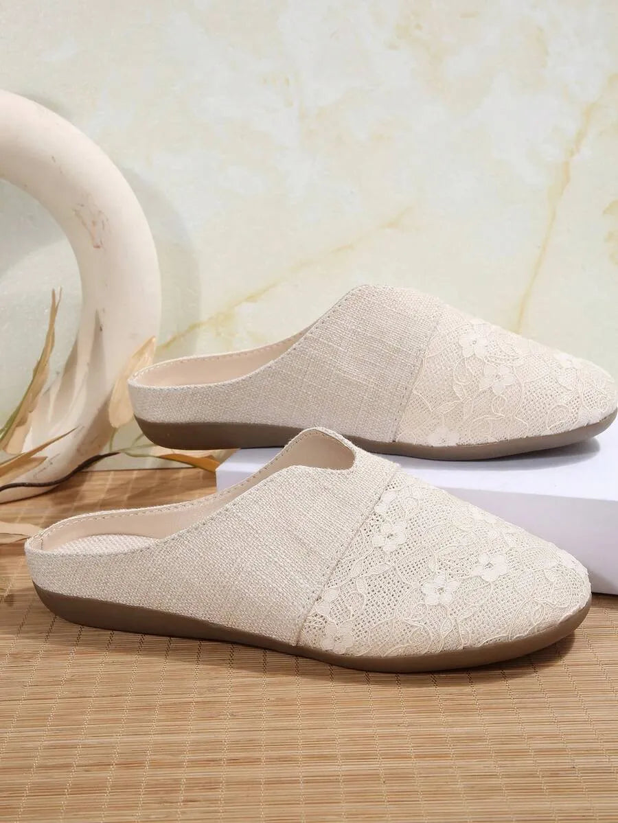 SHEIN حذاء نسائي مسطح من الدانتيل المفرغ بدون كعب