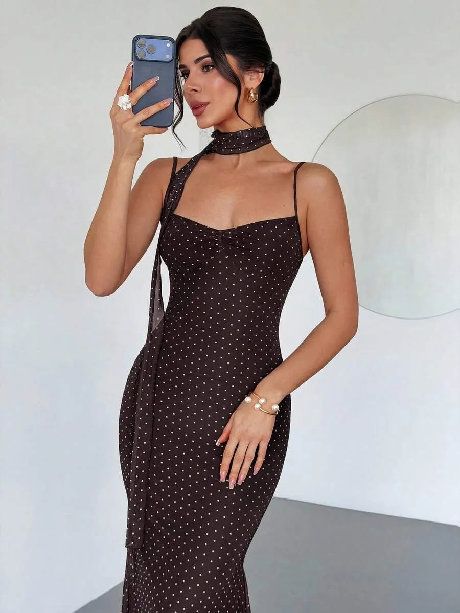 SHEIN Firerie فستان نسائي بني جديد بنقاط بولكا مع تصميم ذيل سمكة وحمالات سباغيتي