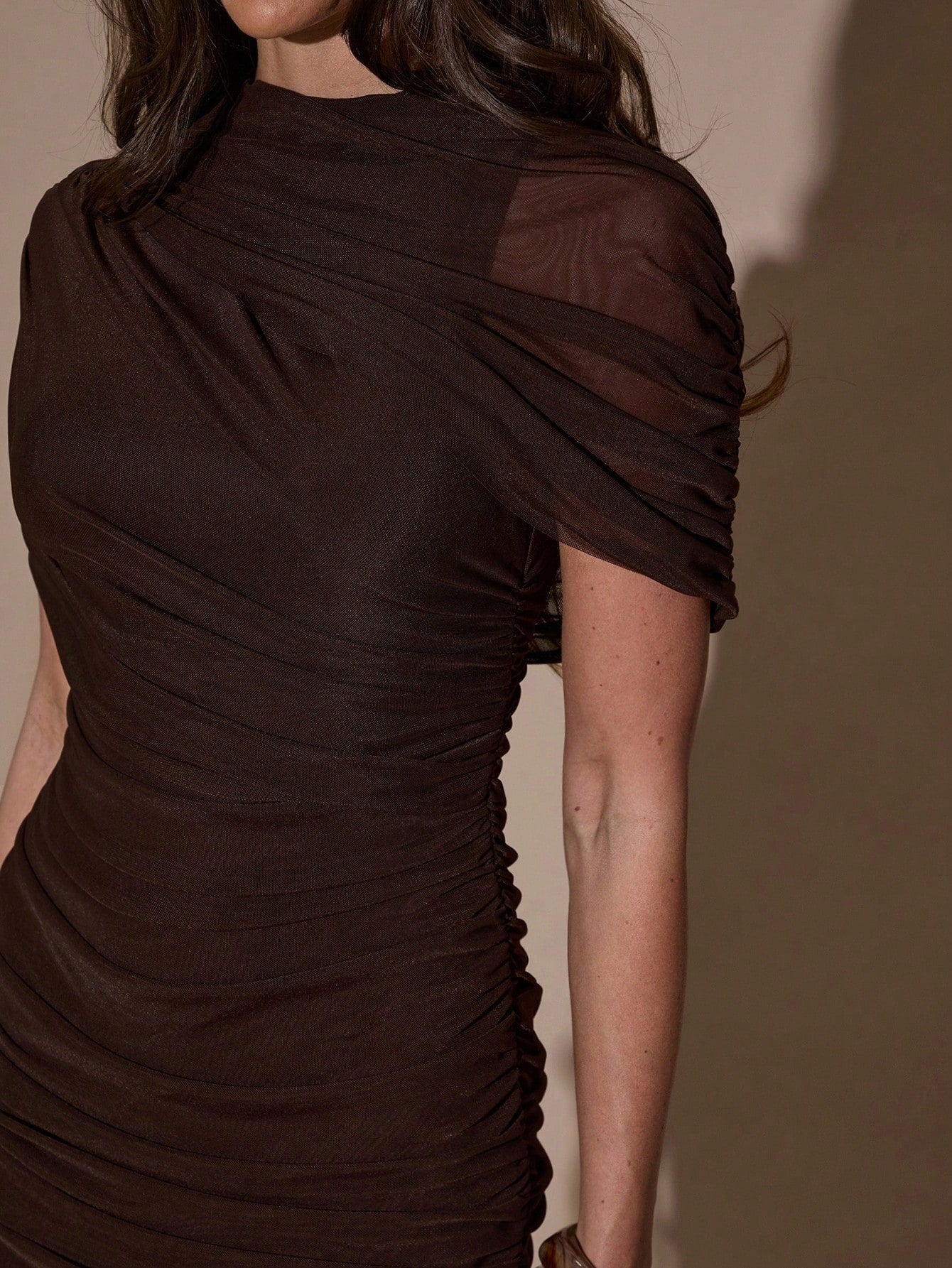 SHEIN BAE فستان بني ضيق مطوي أنيق