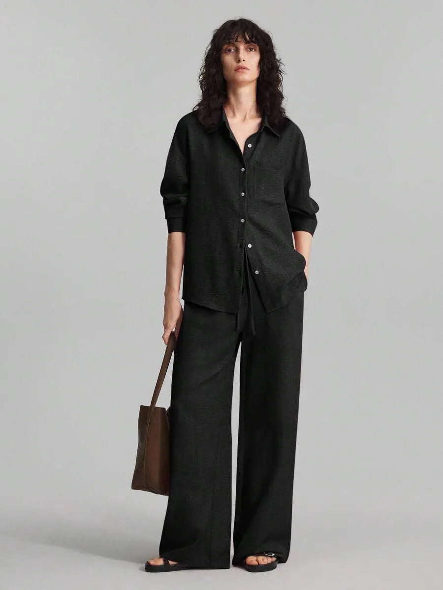 SHEIN Ontre طقم نسائي قطعتين بلوزة بياقة وأزرار أمامية وبنطال بجيوب بلون الأسود