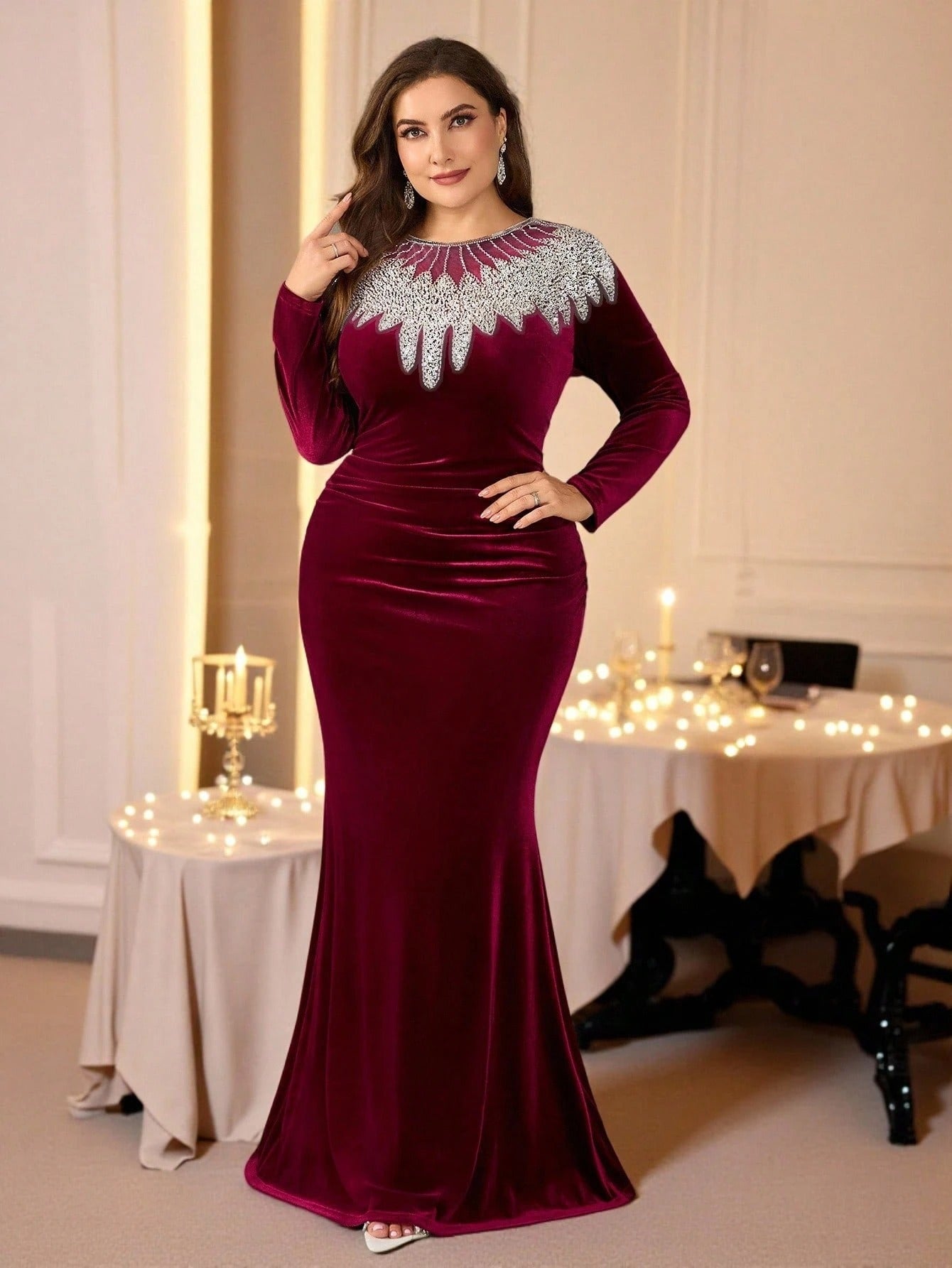 SHEIN Coutiva فستان سهرة رسمي مزخرف للمقاسات الكبيرة