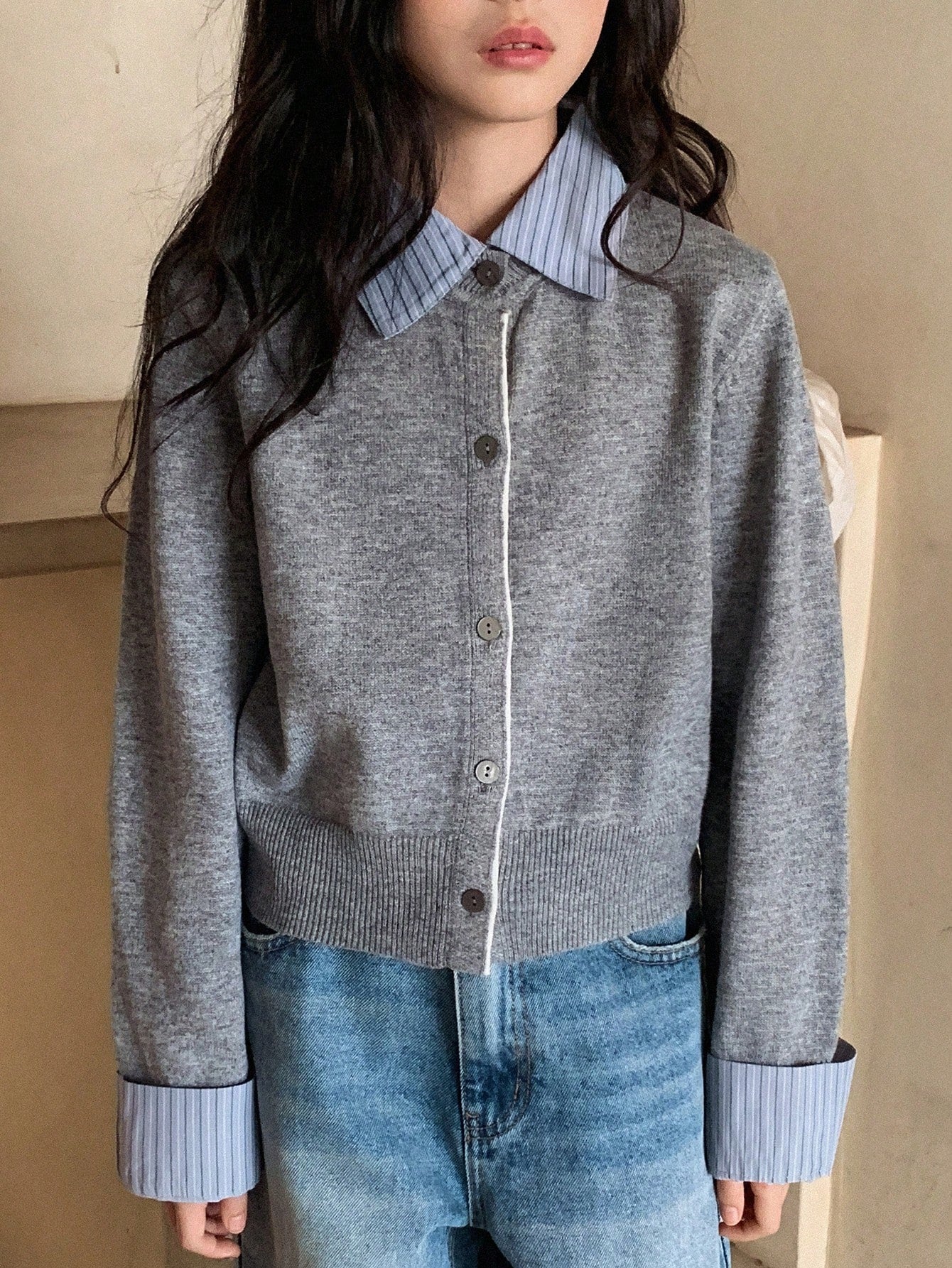 SHEIN كارديجان مخطط للفتيات المراهقات تصميم بسيط وعصري