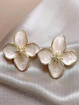 SHEIN زوج أقراط الفراشة الزهرية